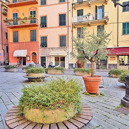 La Tana Del Poeta Apartment Lerici Bagian luar foto