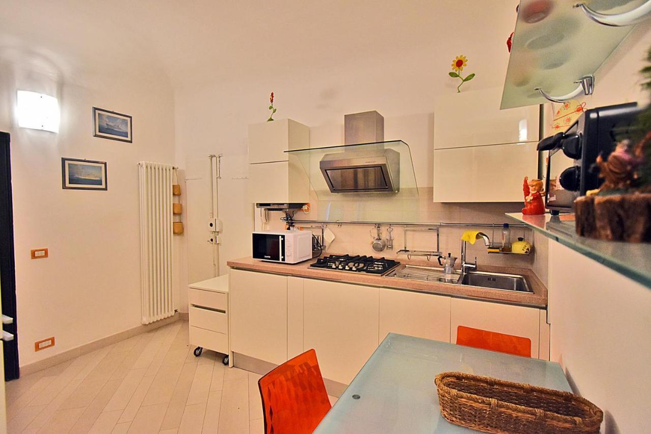 La Tana Del Poeta Apartment Lerici Bagian luar foto